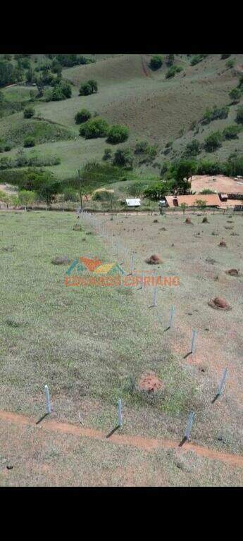 Terreno à venda no Zona Rural: 