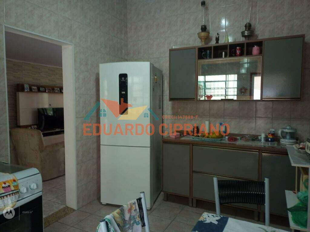 Casa à venda no Indaiá: 