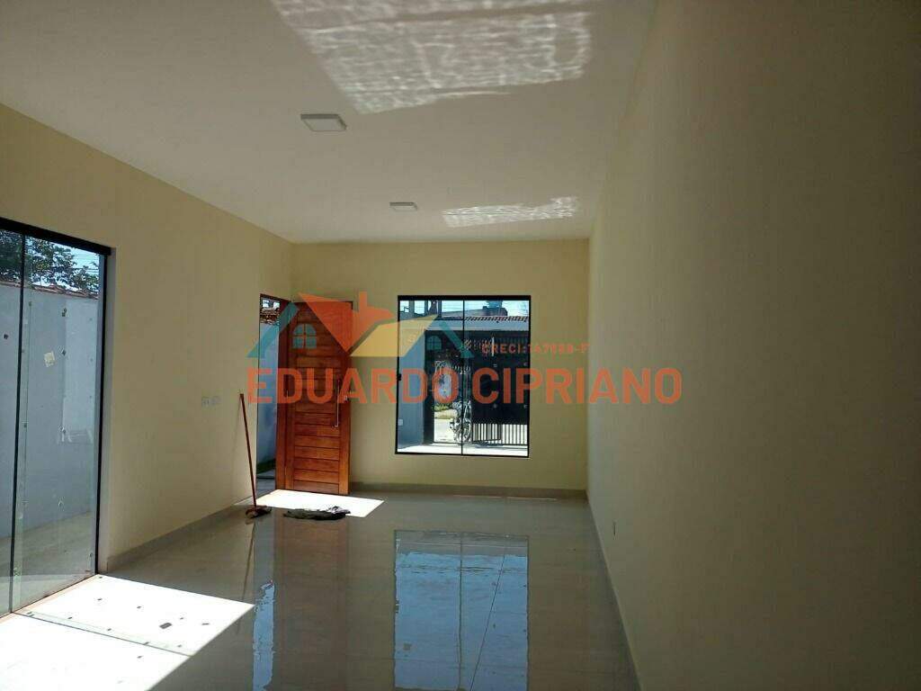 Casa à venda no Praia das Palmeiras: 