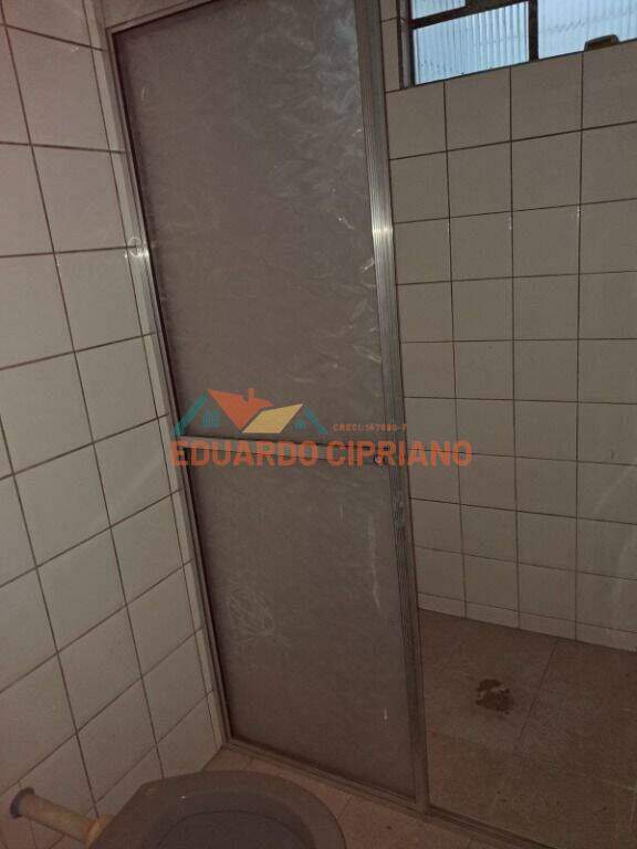 Casa à venda no Centro: 