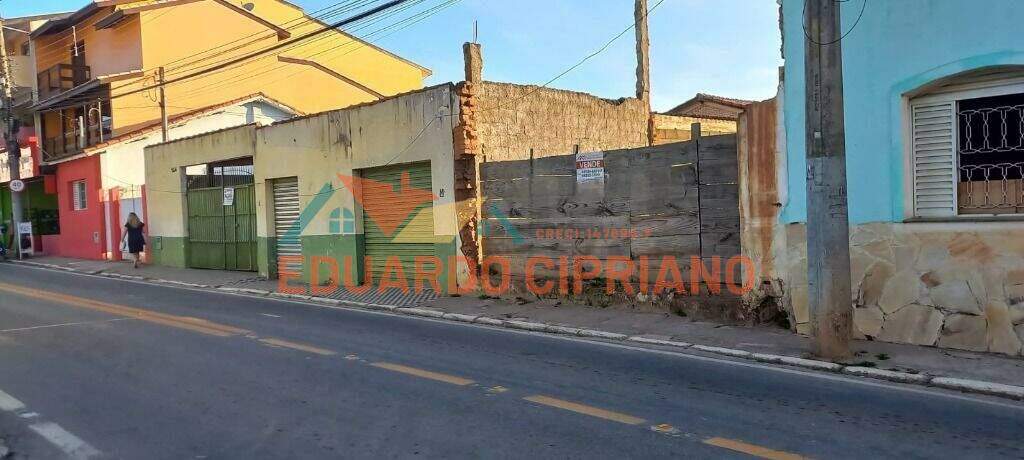 Terreno à venda no Centro: 