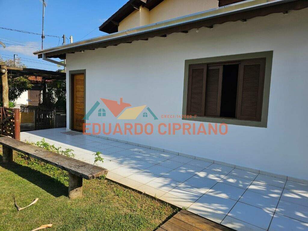 Edícula à venda no Massaguaçu: 