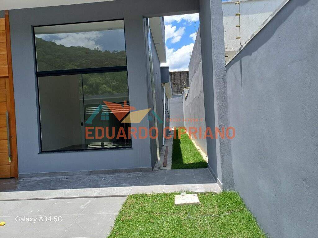 Casa à venda no Massaguaçu: 