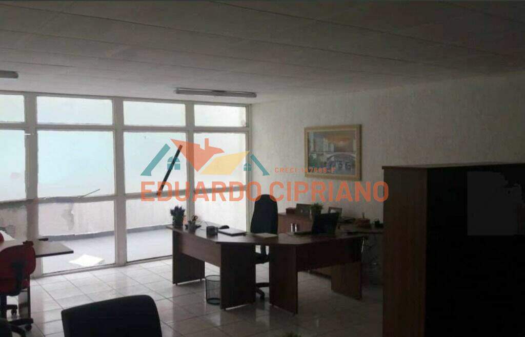 Sala à venda no Sé: 