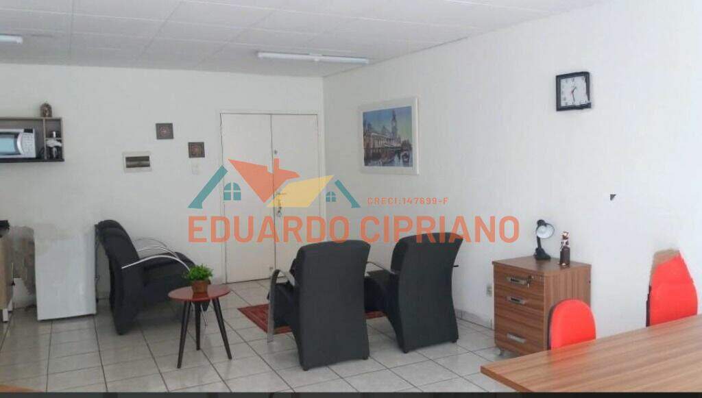 Sala à venda no Sé: 