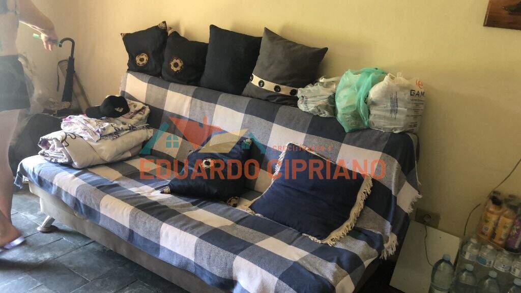 Kitnet à venda no Massaguaçu: 