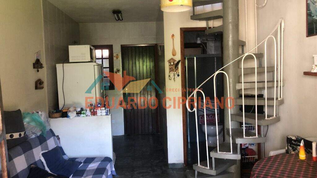 Kitnet à venda no Massaguaçu: 