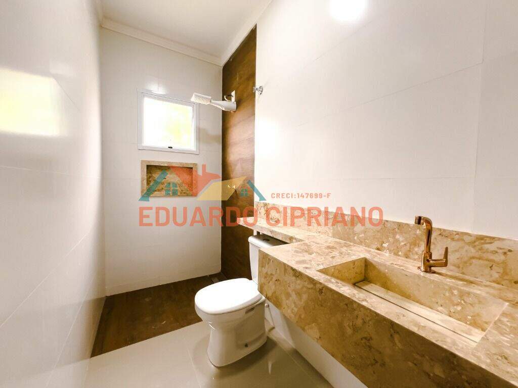 Casa à venda no Massaguaçu: 