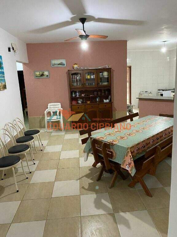 Casa à venda no Massaguaçu: 