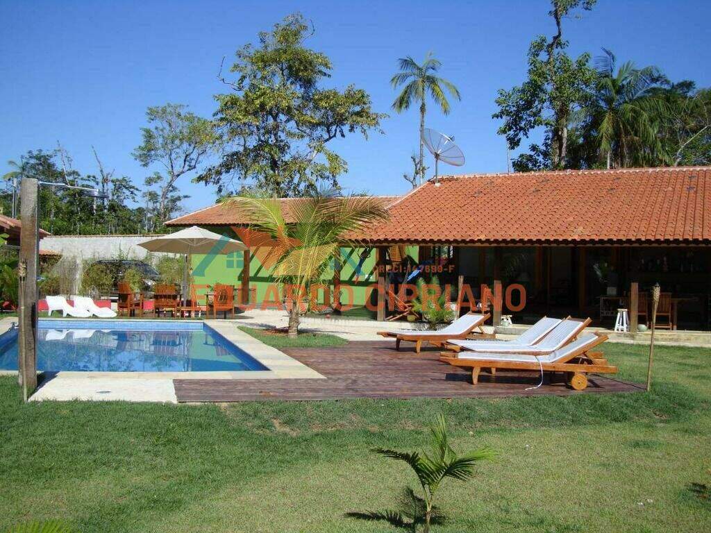 Casa à venda no Praia de Camburí: 