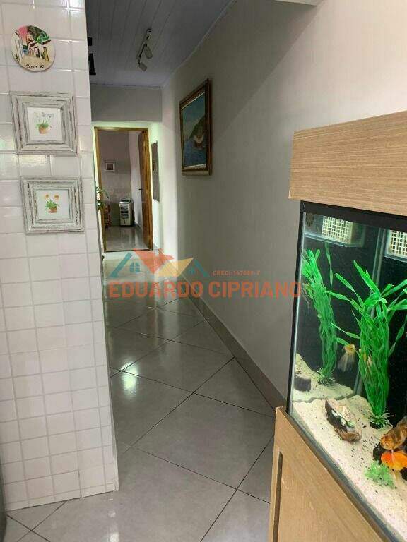 Casa à venda no Perequê Mirim: 