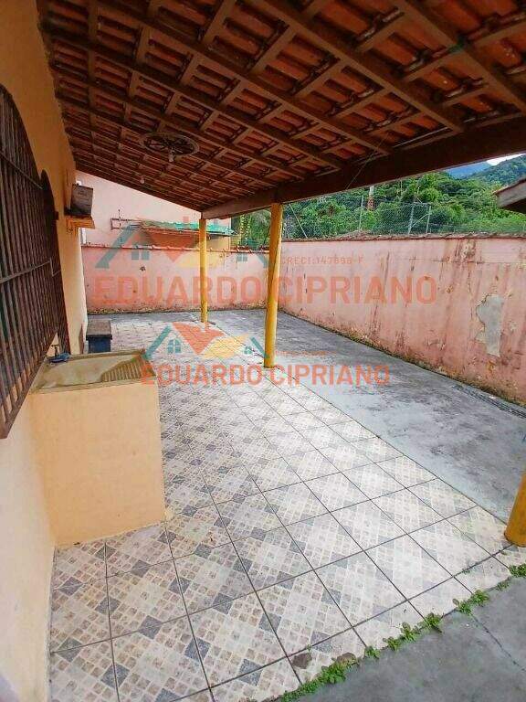 Casa à venda no Massaguaçu: 