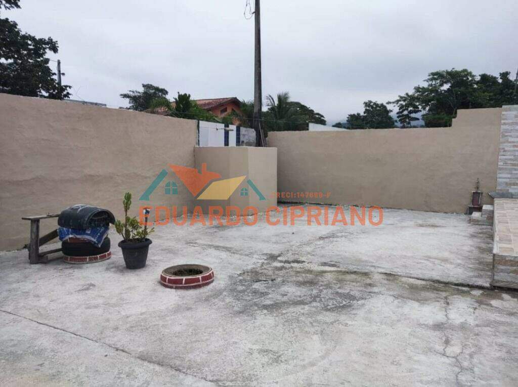 Casa à venda no Massaguaçu: 