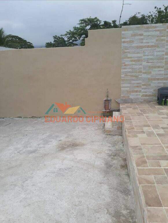 Casa à venda no Massaguaçu: 