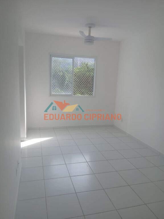 Apartamento à venda no Martim de Sá: 