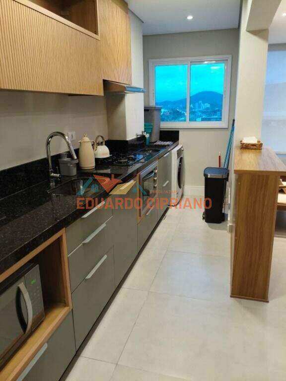 Apartamento à venda no Massaguaçu: 