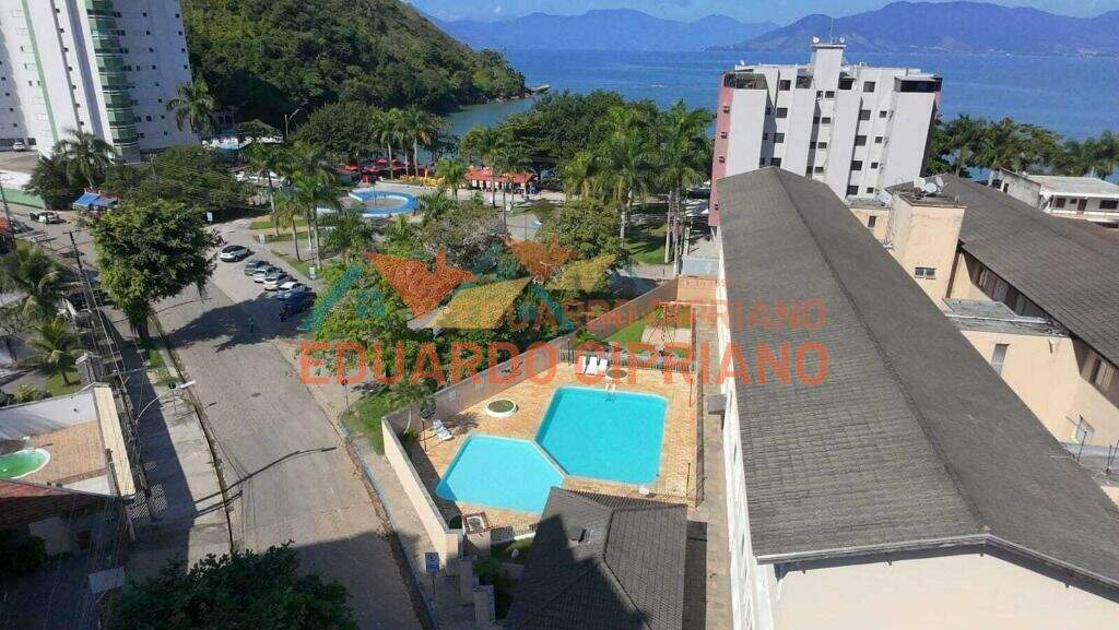 Apartamento à venda no Martim de Sá: 