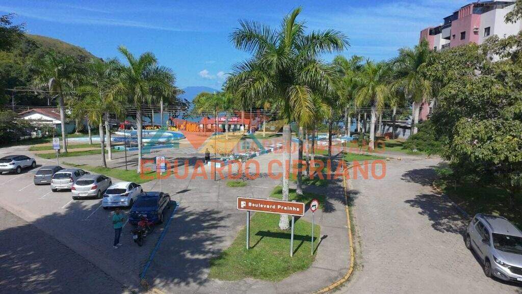 Apartamento à venda no Martim de Sá: 