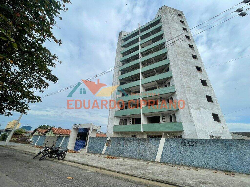 Apartamento à venda no Parque Balneário Poiares: 