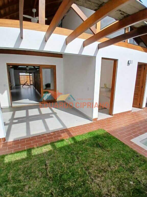 Casa à venda no Massaguaçu: 