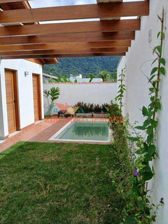 Casa à venda no Massaguaçu: 