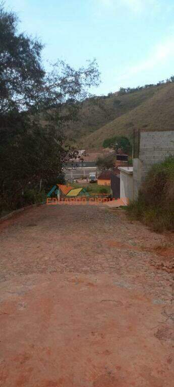 Casa à venda no Zona Rural: 