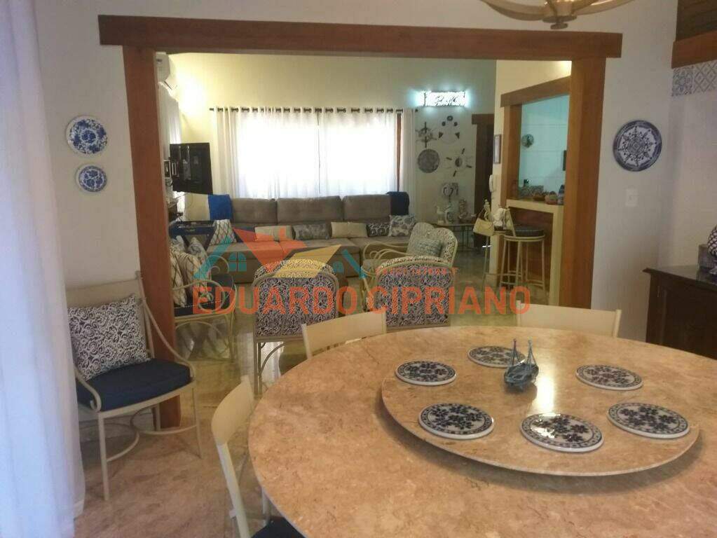 Casa à venda no Massaguaçu: 