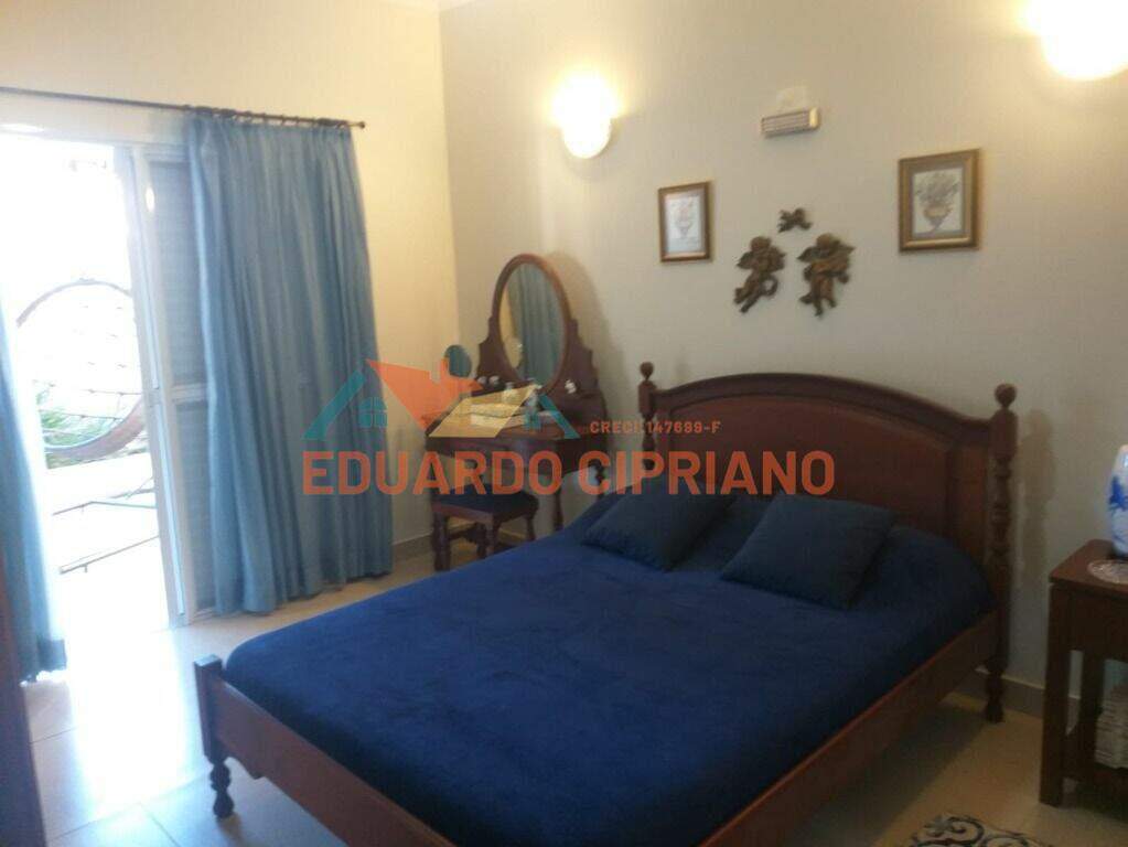 Casa à venda no Massaguaçu: 