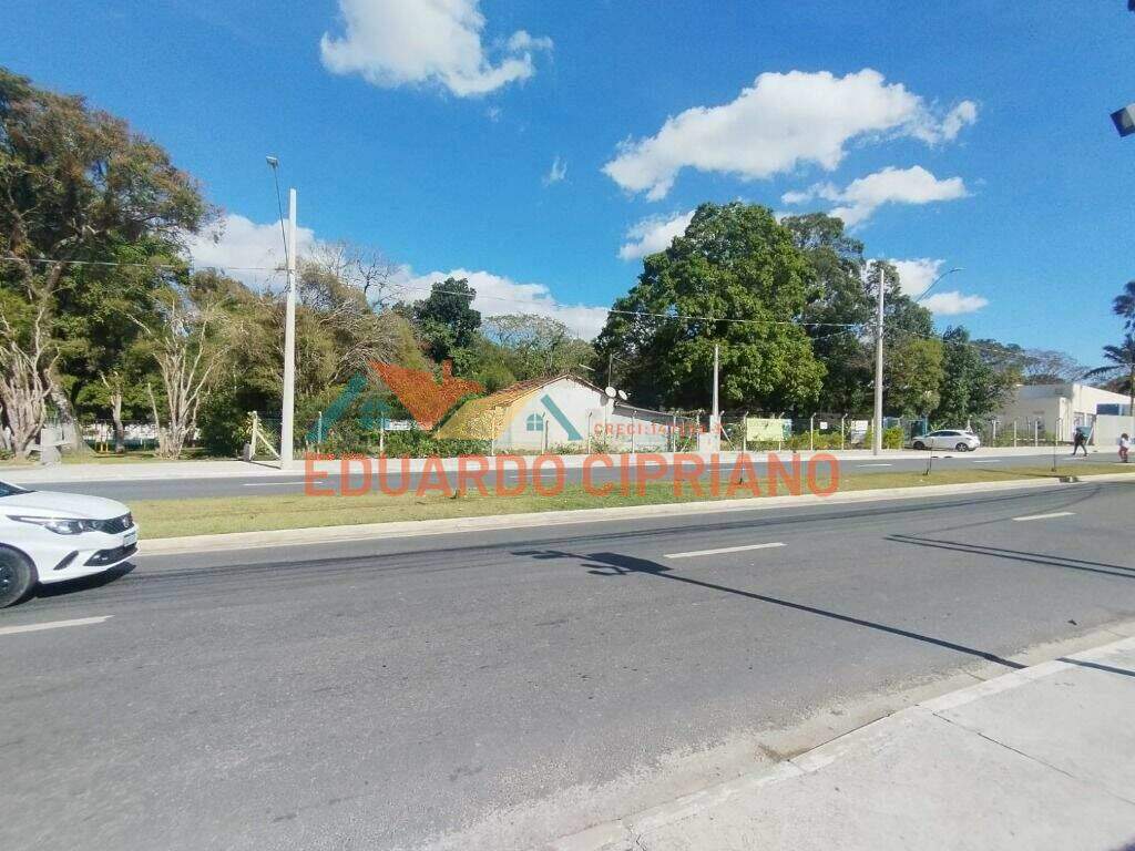 Terreno à venda no Putim: 