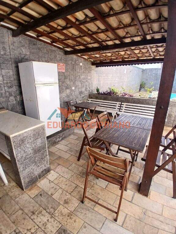 Apartamento à venda no Martim de Sá: 