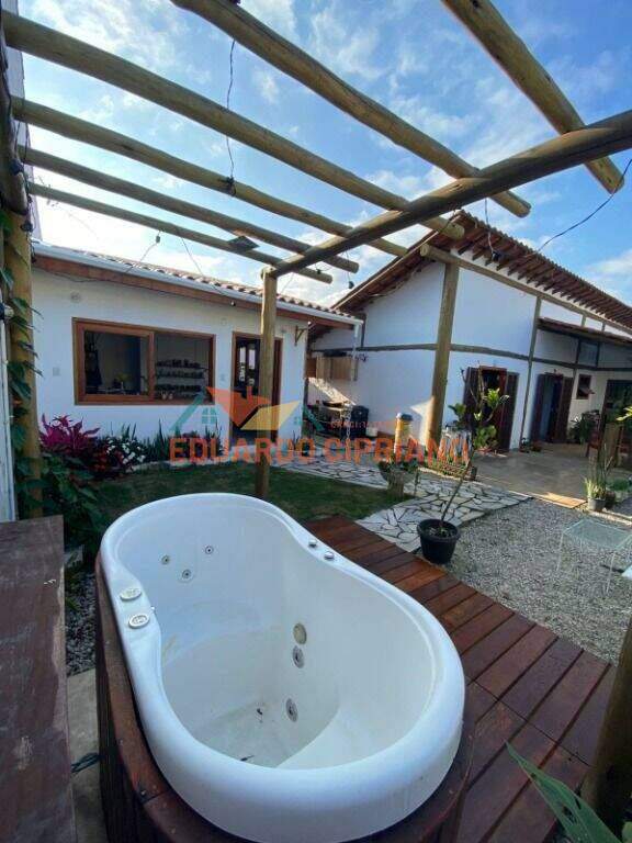 Casa à venda no Recanto Som Do Mar: 