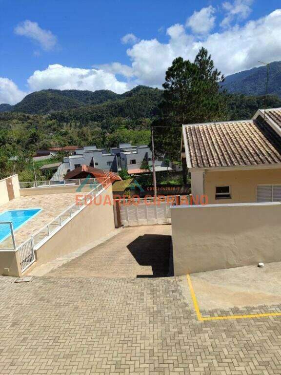 Casa à venda no Capricórnio II: 