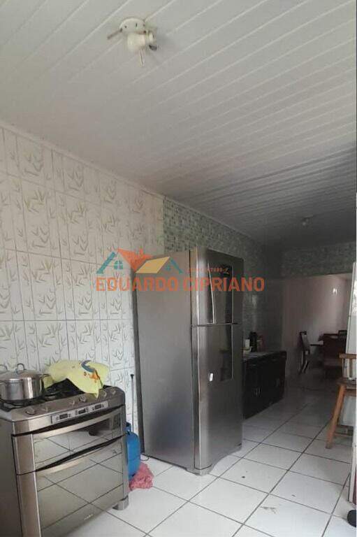 Casa à venda no Martim de Sá: 