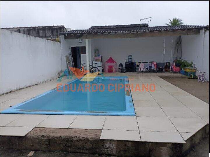 Casa à venda no Martim de Sá: 