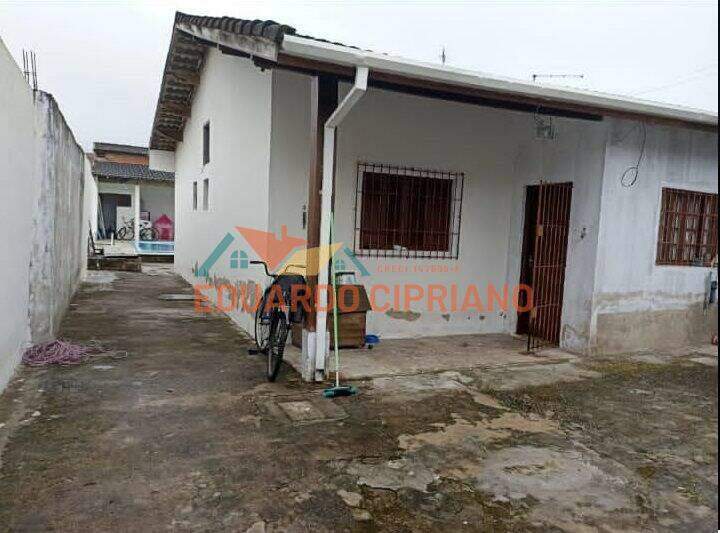 Casa à venda no Martim de Sá: 