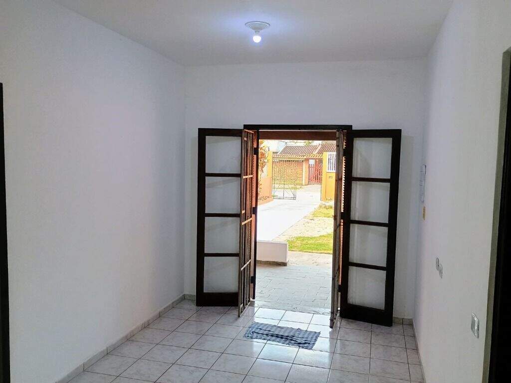 Casa para aluguel no Massaguaçu: 