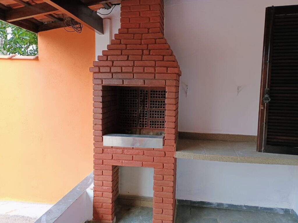 Casa para aluguel no Massaguaçu: 