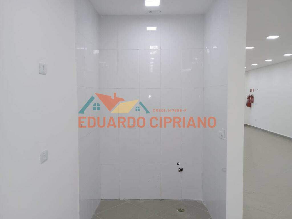 Sala para aluguel no Centro: 