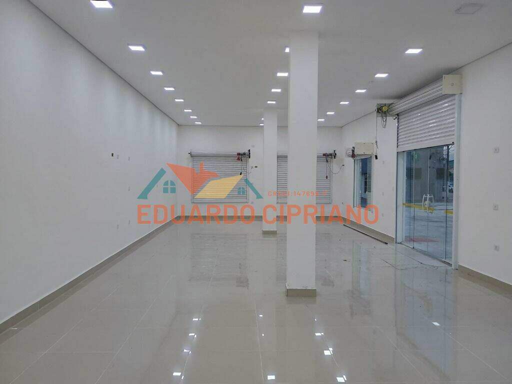 Sala para aluguel no Centro: 