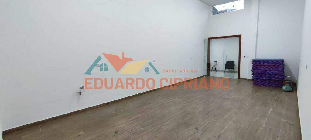 Sala para aluguel no Martim de Sá: 