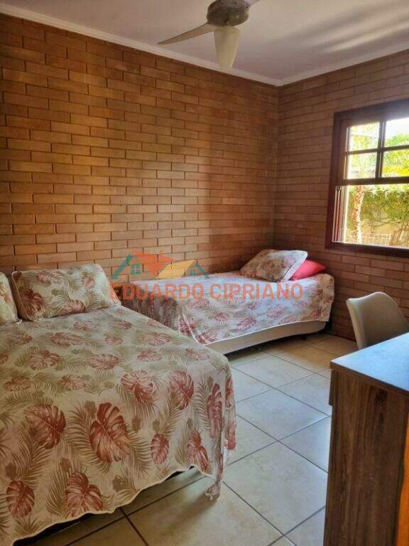 Apartamento para aluguel no Capricórnio II: 