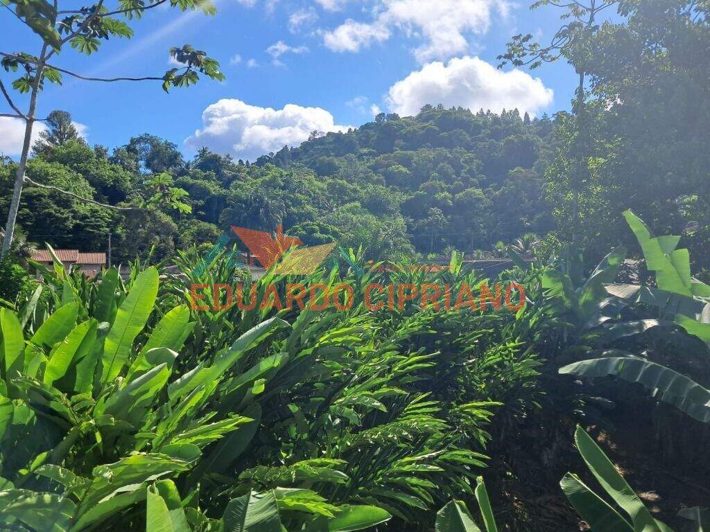 Casa para aluguel no Capricórnio III: 