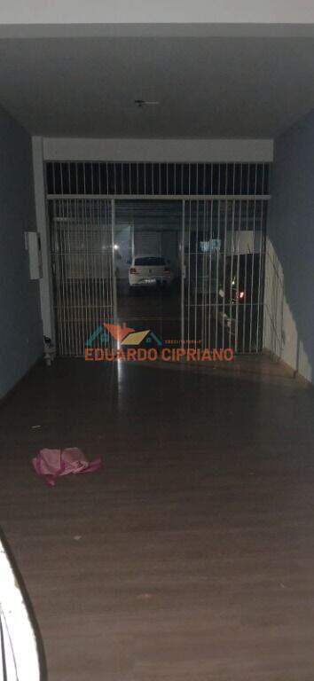 Ponto para aluguel no Centro: 