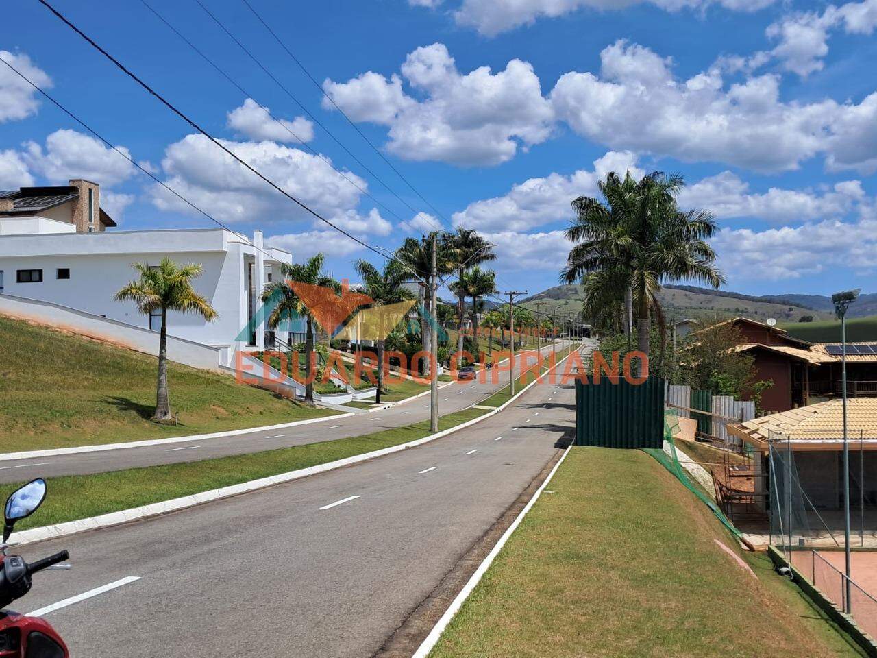 Terreno à venda no Condomínio Quinta dos Lagos : 