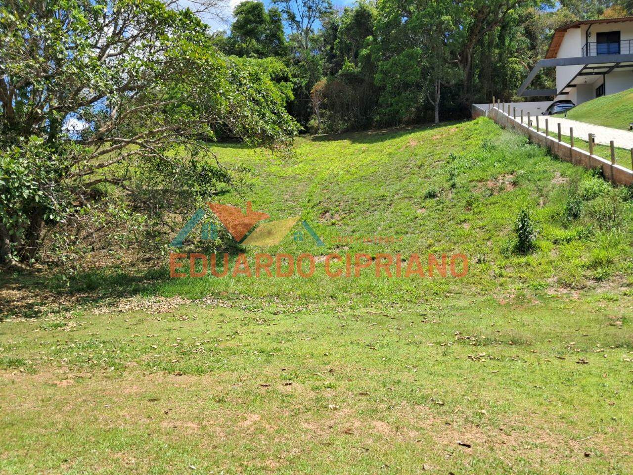 Terreno à venda no Condomínio Quinta dos Lagos : 