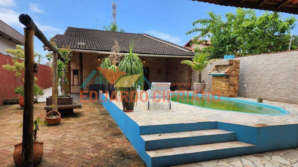 Casa para aluguel no Massaguaçu: 