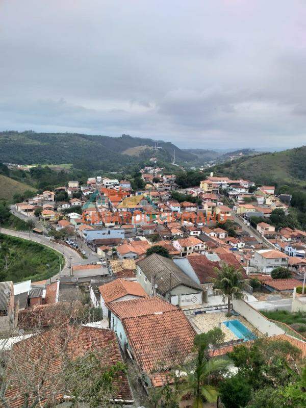 Terreno à venda no Jardim Primavera: 