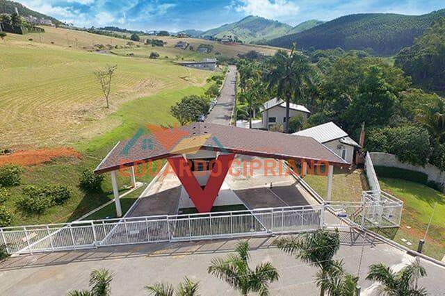 Terreno à venda no Village Parahybuna : 