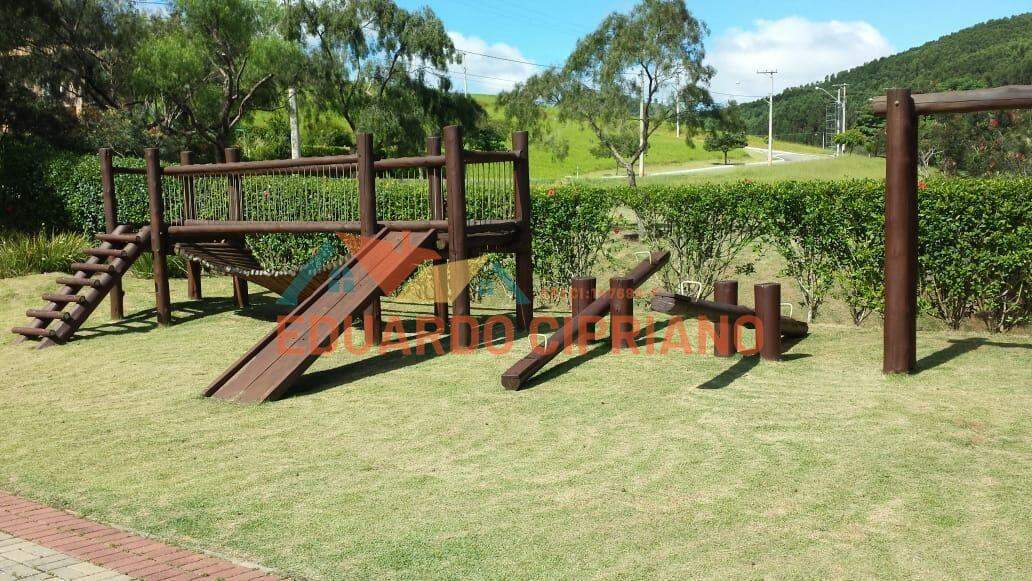 Terreno à venda no Village Parahybuna : 