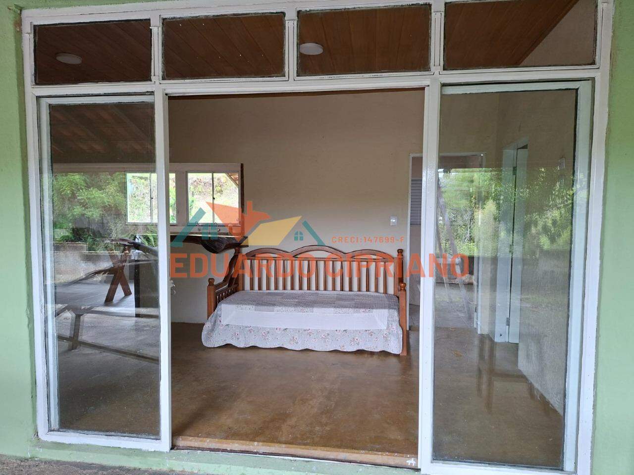 Casa para aluguel no Capim da Angola: 